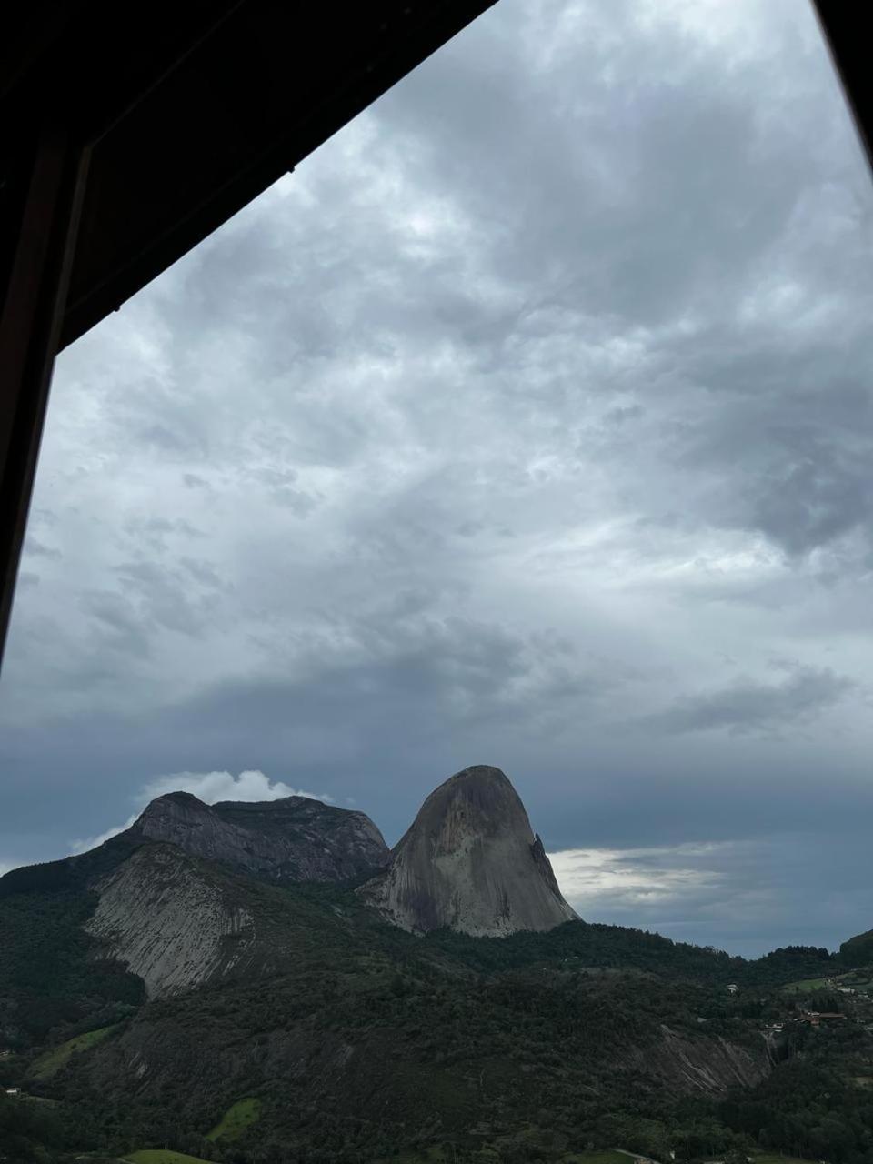 Vista Azul Apart Hotel - Pedra Azul Pinheiros Buitenkant foto